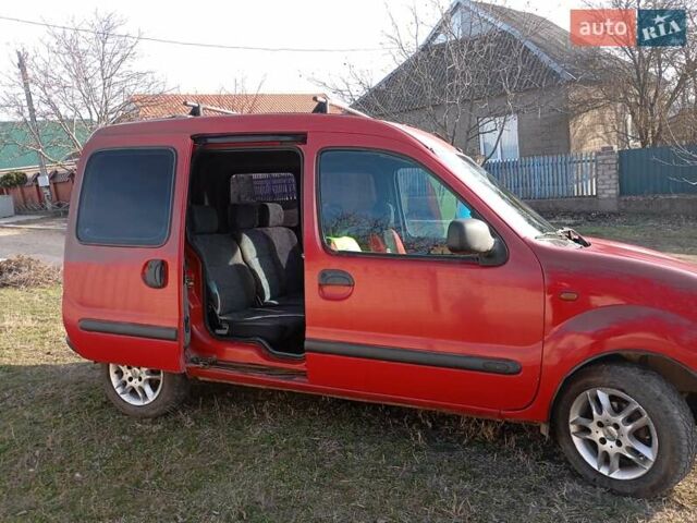 Красный Рено Кенгу, объемом двигателя 1.39 л и пробегом 17 тыс. км за 2700 $, фото 3 на Automoto.ua