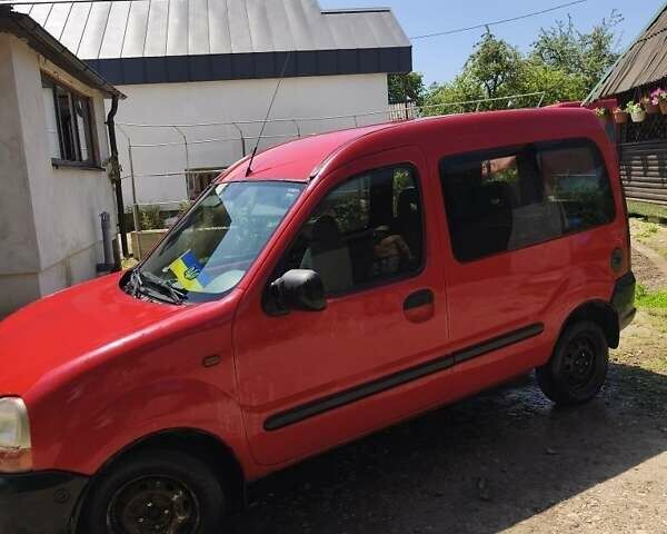 Красный Рено Кенгу, объемом двигателя 1.4 л и пробегом 275 тыс. км за 2600 $, фото 7 на Automoto.ua