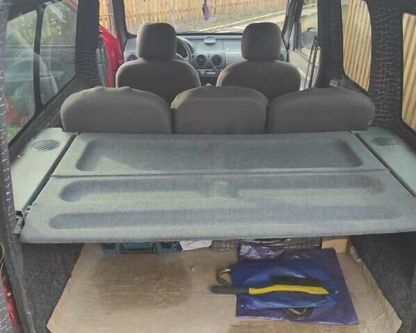 Красный Рено Кенгу, объемом двигателя 1.87 л и пробегом 410 тыс. км за 2700 $, фото 10 на Automoto.ua