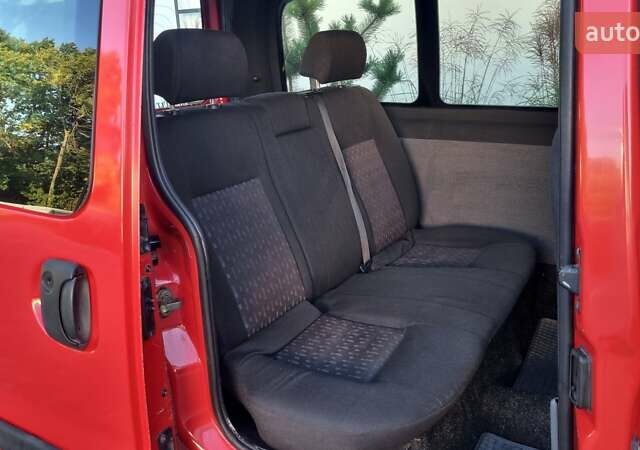 Красный Рено Кенгу, объемом двигателя 1.9 л и пробегом 180 тыс. км за 2999 $, фото 39 на Automoto.ua