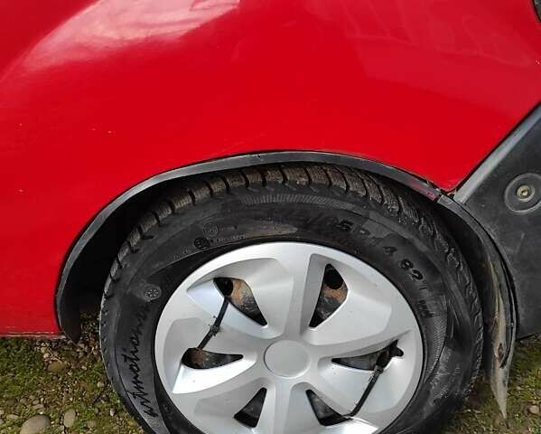 Красный Рено Кенгу, объемом двигателя 1.87 л и пробегом 410 тыс. км за 2700 $, фото 1 на Automoto.ua