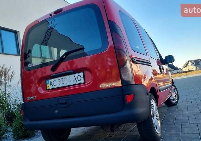 Красный Рено Кенгу, объемом двигателя 1.9 л и пробегом 180 тыс. км за 2999 $, фото 29 на Automoto.ua