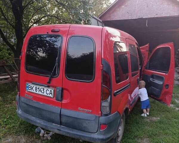 Червоний Рено Кєнгу, об'ємом двигуна 1.9 л та пробігом 225 тис. км за 2650 $, фото 1 на Automoto.ua