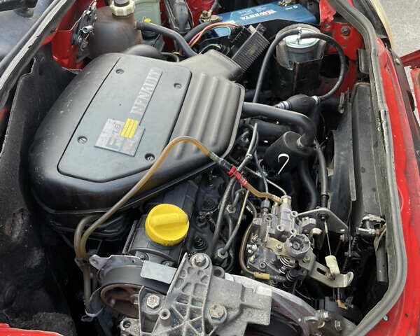 Червоний Рено Кєнгу, об'ємом двигуна 1.87 л та пробігом 350 тис. км за 2450 $, фото 10 на Automoto.ua