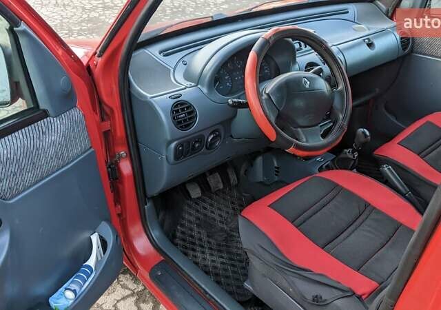 Червоний Рено Кєнгу, об'ємом двигуна 1.87 л та пробігом 272 тис. км за 3000 $, фото 9 на Automoto.ua