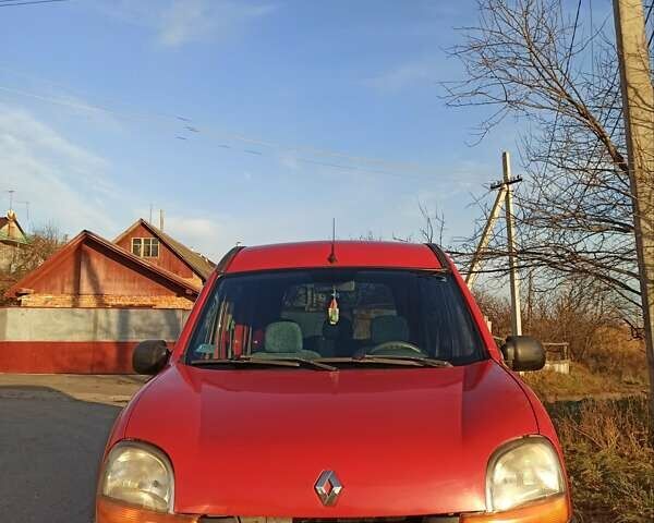 Красный Рено Кенгу, объемом двигателя 1.2 л и пробегом 199 тыс. км за 2700 $, фото 2 на Automoto.ua