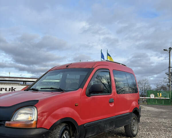 Красный Рено Кенгу, объемом двигателя 1.2 л и пробегом 340 тыс. км за 2400 $, фото 1 на Automoto.ua