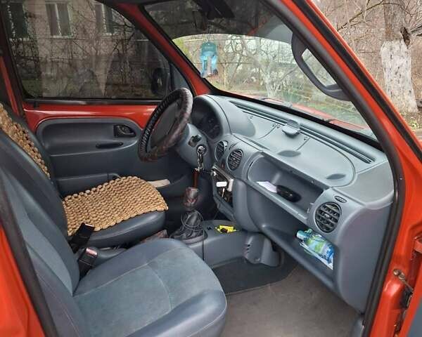 Красный Рено Кенгу, объемом двигателя 1.9 л и пробегом 280 тыс. км за 3200 $, фото 25 на Automoto.ua
