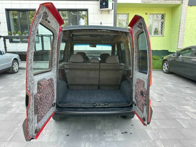 Красный Рено Кенгу, объемом двигателя 1.9 л и пробегом 292 тыс. км за 3000 $, фото 13 на Automoto.ua