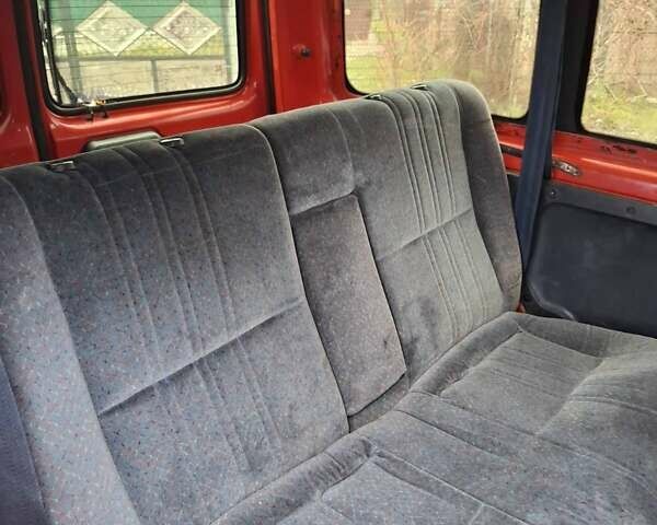 Красный Рено Кенгу, объемом двигателя 1.9 л и пробегом 280 тыс. км за 3200 $, фото 5 на Automoto.ua