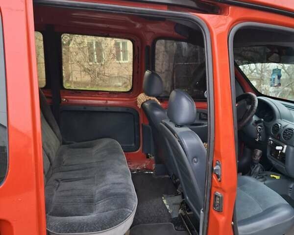 Красный Рено Кенгу, объемом двигателя 1.9 л и пробегом 280 тыс. км за 3200 $, фото 10 на Automoto.ua