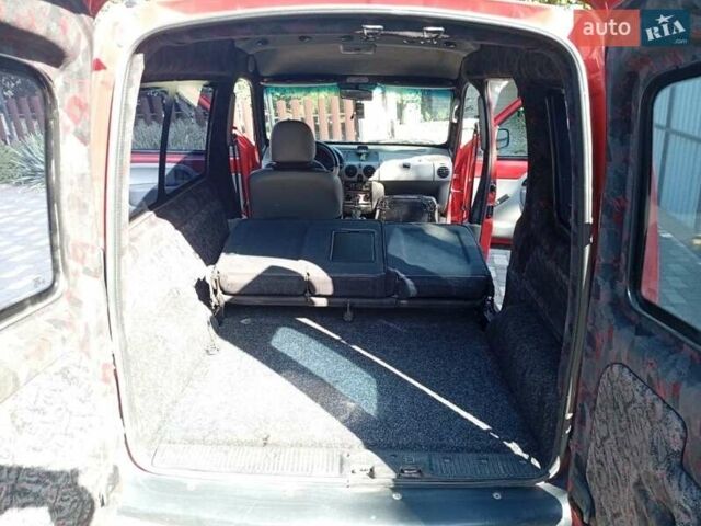 Красный Рено Кенгу, объемом двигателя 1.9 л и пробегом 202 тыс. км за 3500 $, фото 6 на Automoto.ua