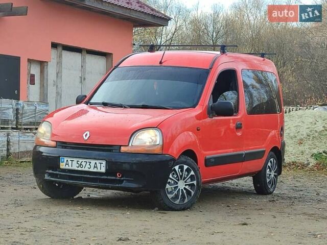Красный Рено Кенгу, объемом двигателя 1.9 л и пробегом 270 тыс. км за 2999 $, фото 1 на Automoto.ua