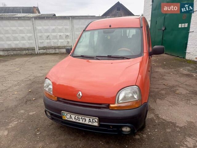 Рено Кенгу 2002 в Сновск (Щорс) на Automoto.ua Красный Рено Кенгу, объемом двигателя 1.5 л и пробегом 288 тыс. км за 2700 $, фото 3 на Automoto.ua