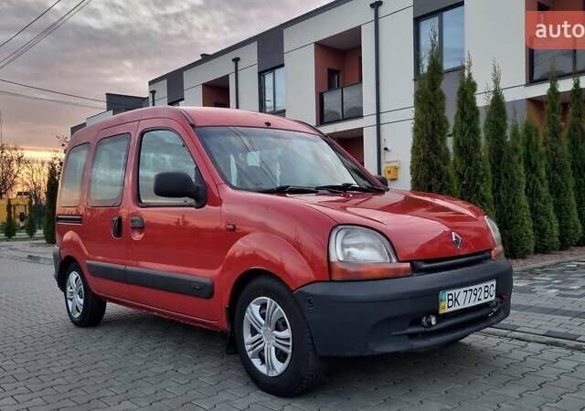 Красный Рено Кенгу, объемом двигателя 1.46 л и пробегом 353 тыс. км за 2999 $, фото 4 на Automoto.ua