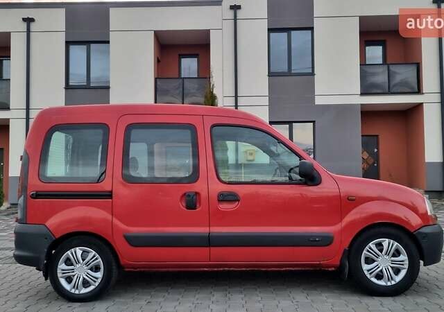 Красный Рено Кенгу, объемом двигателя 1.46 л и пробегом 353 тыс. км за 2999 $, фото 7 на Automoto.ua