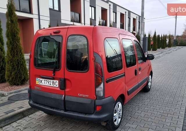Красный Рено Кенгу, объемом двигателя 1.46 л и пробегом 353 тыс. км за 2999 $, фото 10 на Automoto.ua