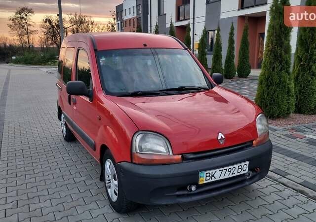 Красный Рено Кенгу, объемом двигателя 1.46 л и пробегом 353 тыс. км за 2999 $, фото 2 на Automoto.ua