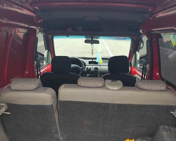 Красный Рено Кенгу, объемом двигателя 1.46 л и пробегом 408 тыс. км за 2600 $, фото 4 на Automoto.ua