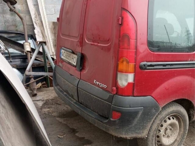 Красный Рено Кенгу, объемом двигателя 1.5 л и пробегом 250 тыс. км за 2500 $, фото 3 на Automoto.ua