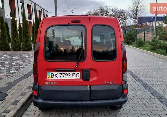 Красный Рено Кенгу, объемом двигателя 1.46 л и пробегом 353 тыс. км за 2999 $, фото 11 на Automoto.ua