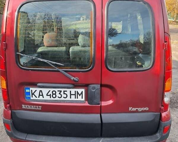 Красный Рено Кенгу, объемом двигателя 1.6 л и пробегом 128 тыс. км за 5200 $, фото 2 на Automoto.ua