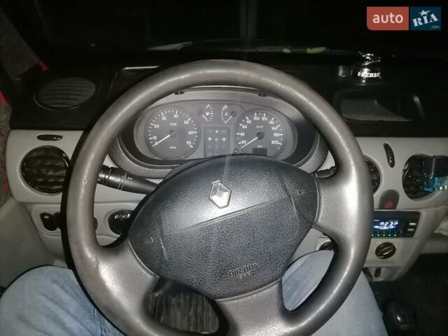 Червоний Рено Кєнгу, об'ємом двигуна 1.46 л та пробігом 318 тис. км за 2700 $, фото 2 на Automoto.ua