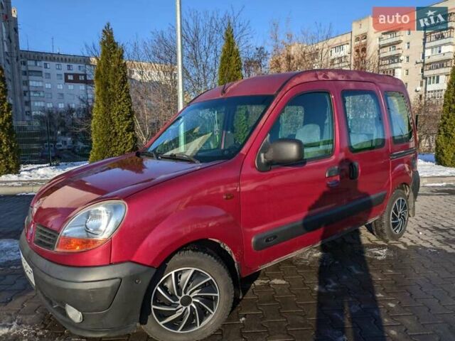 Красный Рено Кенгу, объемом двигателя 1.39 л и пробегом 400 тыс. км за 4000 $, фото 2 на Automoto.ua