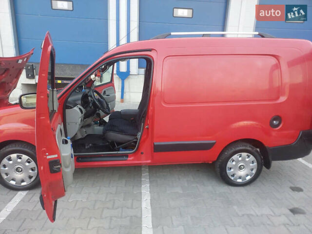 Рено Кенгу 2005 в Львове на Automoto.ua Красный Рено Кенгу, объемом двигателя 1.5 л и пробегом 400 тыс. км за 4000 $, фото 2 на Automoto.ua