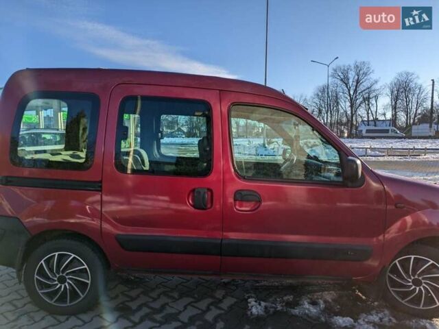 Красный Рено Кенгу, объемом двигателя 1.39 л и пробегом 400 тыс. км за 4000 $, фото 7 на Automoto.ua