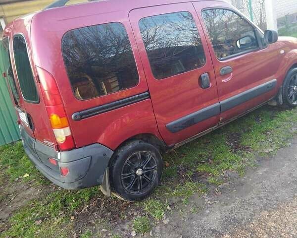 Красный Рено Кенгу, объемом двигателя 1.4 л и пробегом 250 тыс. км за 4000 $, фото 5 на Automoto.ua