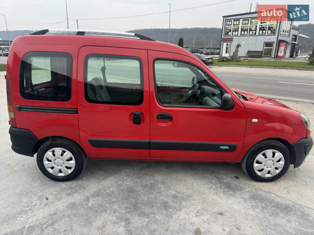Красный Рено Кенгу, объемом двигателя 1.46 л и пробегом 275 тыс. км за 3750 $, фото 7 на Automoto.ua