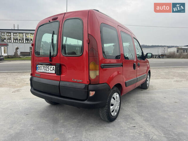 Красный Рено Кенгу, объемом двигателя 1.46 л и пробегом 275 тыс. км за 3750 $, фото 9 на Automoto.ua