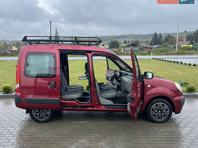 Красный Рено Кенгу, объемом двигателя 1.6 л и пробегом 120 тыс. км за 5900 $, фото 7 на Automoto.ua