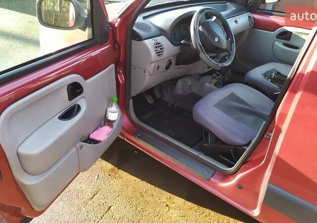 Червоний Рено Кєнгу, об'ємом двигуна 1.46 л та пробігом 318 тис. км за 3999 $, фото 8 на Automoto.ua