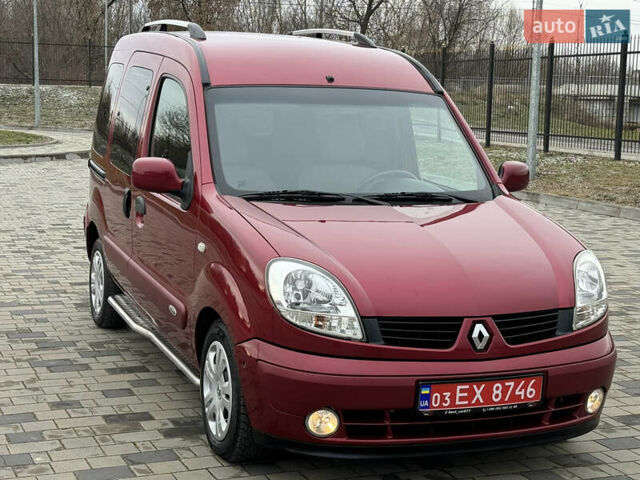 Красный Рено Кенгу, объемом двигателя 1.6 л и пробегом 205 тыс. км за 5750 $, фото 21 на Automoto.ua
