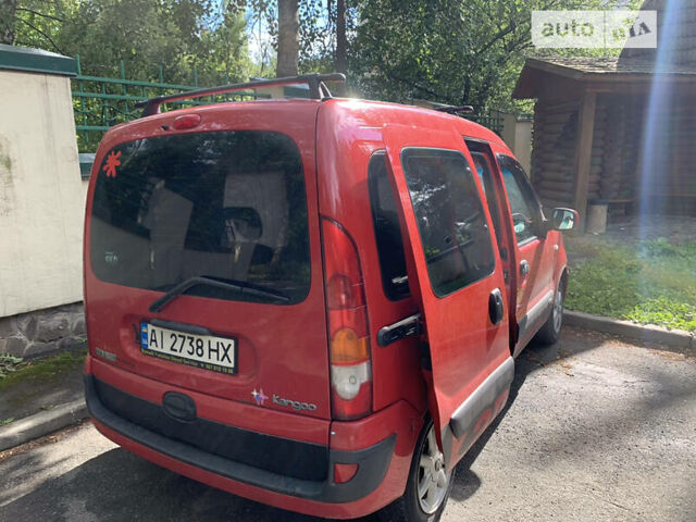 Красный Рено Кенгу, объемом двигателя 1.5 л и пробегом 350 тыс. км за 5150 $, фото 12 на Automoto.ua