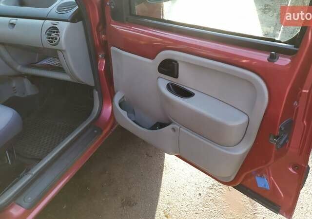 Червоний Рено Кєнгу, об'ємом двигуна 1.46 л та пробігом 318 тис. км за 3999 $, фото 14 на Automoto.ua