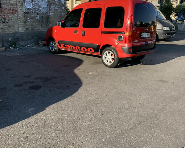 Красный Рено Кенгу, объемом двигателя 1.5 л и пробегом 350 тыс. км за 5150 $, фото 9 на Automoto.ua