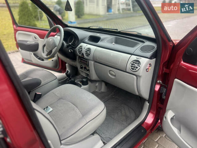 Красный Рено Кенгу, объемом двигателя 1.4 л и пробегом 155 тыс. км за 3350 $, фото 36 на Automoto.ua