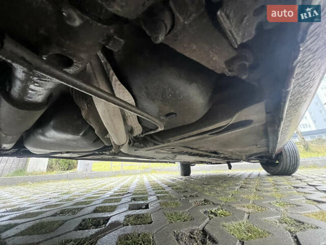 Красный Рено Кенгу, объемом двигателя 1.4 л и пробегом 155 тыс. км за 3350 $, фото 45 на Automoto.ua