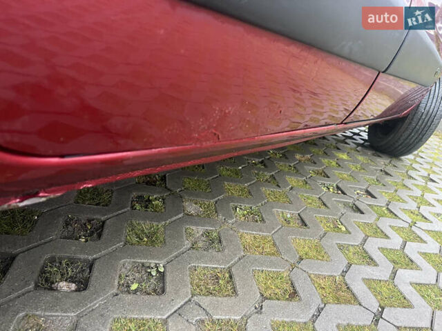 Красный Рено Кенгу, объемом двигателя 1.4 л и пробегом 155 тыс. км за 3350 $, фото 52 на Automoto.ua