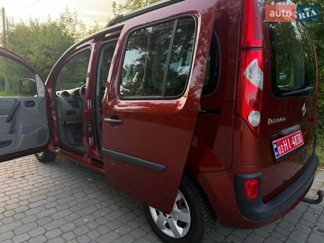 Красный Рено Кенгу, объемом двигателя 1.6 л и пробегом 263 тыс. км за 6800 $, фото 16 на Automoto.ua