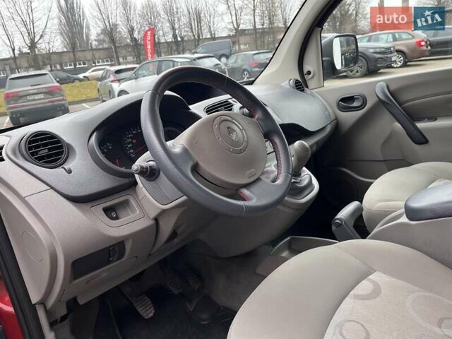 Червоний Рено Кєнгу, об'ємом двигуна 1.6 л та пробігом 257 тис. км за 7300 $, фото 13 на Automoto.ua