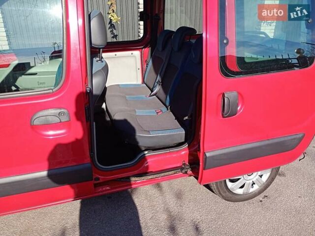 Червоний Рено Кєнгу, об'ємом двигуна 1.2 л та пробігом 185 тис. км за 5500 $, фото 3 на Automoto.ua