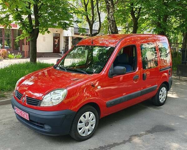 Красный Рено Кенгу, объемом двигателя 1.2 л и пробегом 265 тыс. км за 5500 $, фото 10 на Automoto.ua