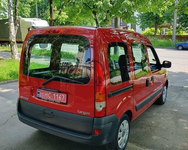 Красный Рено Кенгу, объемом двигателя 1.2 л и пробегом 265 тыс. км за 5500 $, фото 5 на Automoto.ua