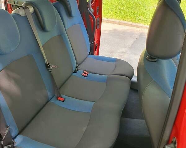 Красный Рено Кенгу, объемом двигателя 1.2 л и пробегом 265 тыс. км за 5500 $, фото 17 на Automoto.ua