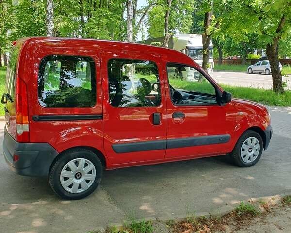 Красный Рено Кенгу, объемом двигателя 1.2 л и пробегом 265 тыс. км за 5500 $, фото 4 на Automoto.ua