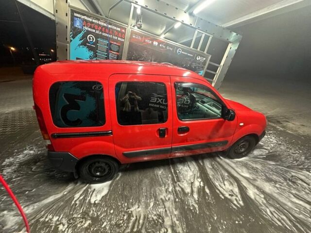 Красный Рено Кенгу, объемом двигателя 1.4 л и пробегом 230 тыс. км за 4200 $, фото 7 на Automoto.ua